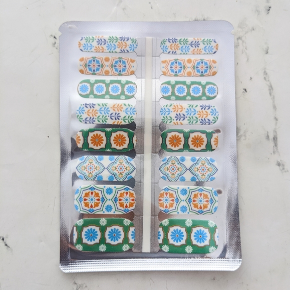 5 for $15 Nail Wrap - Spanish Tile - Picture 2 of 4